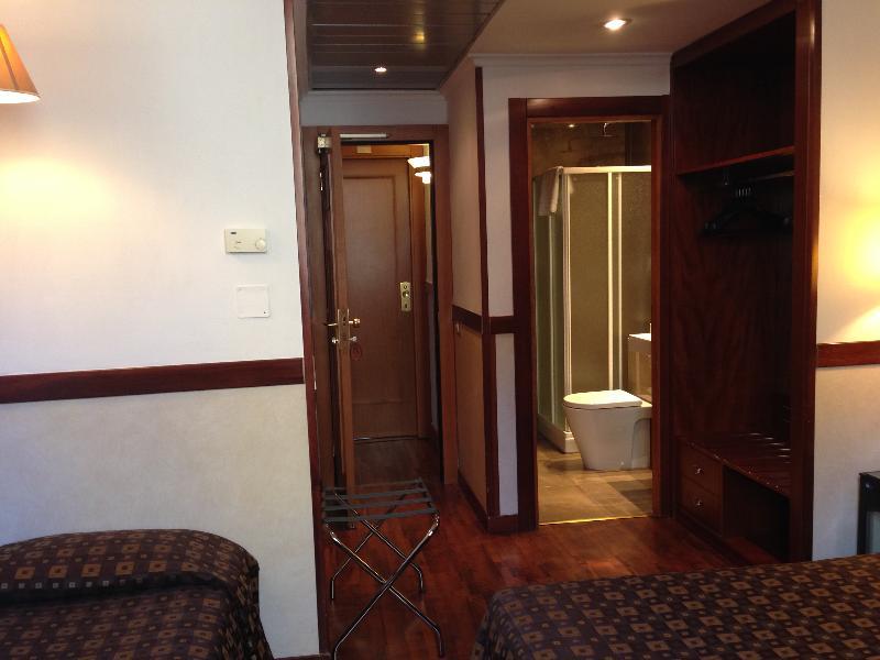Select Garden Hotel